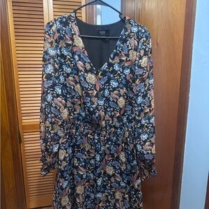 MSK Black and Blue Floral Long Sleeve Dress